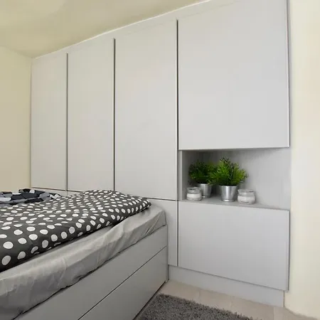 Apartment Budget By Hi5 - Krudy Street Budapest
